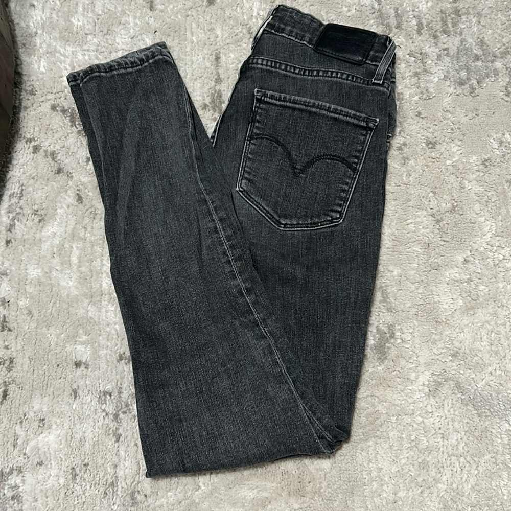Levi 721 High Rise Women’s Skinny Jeans